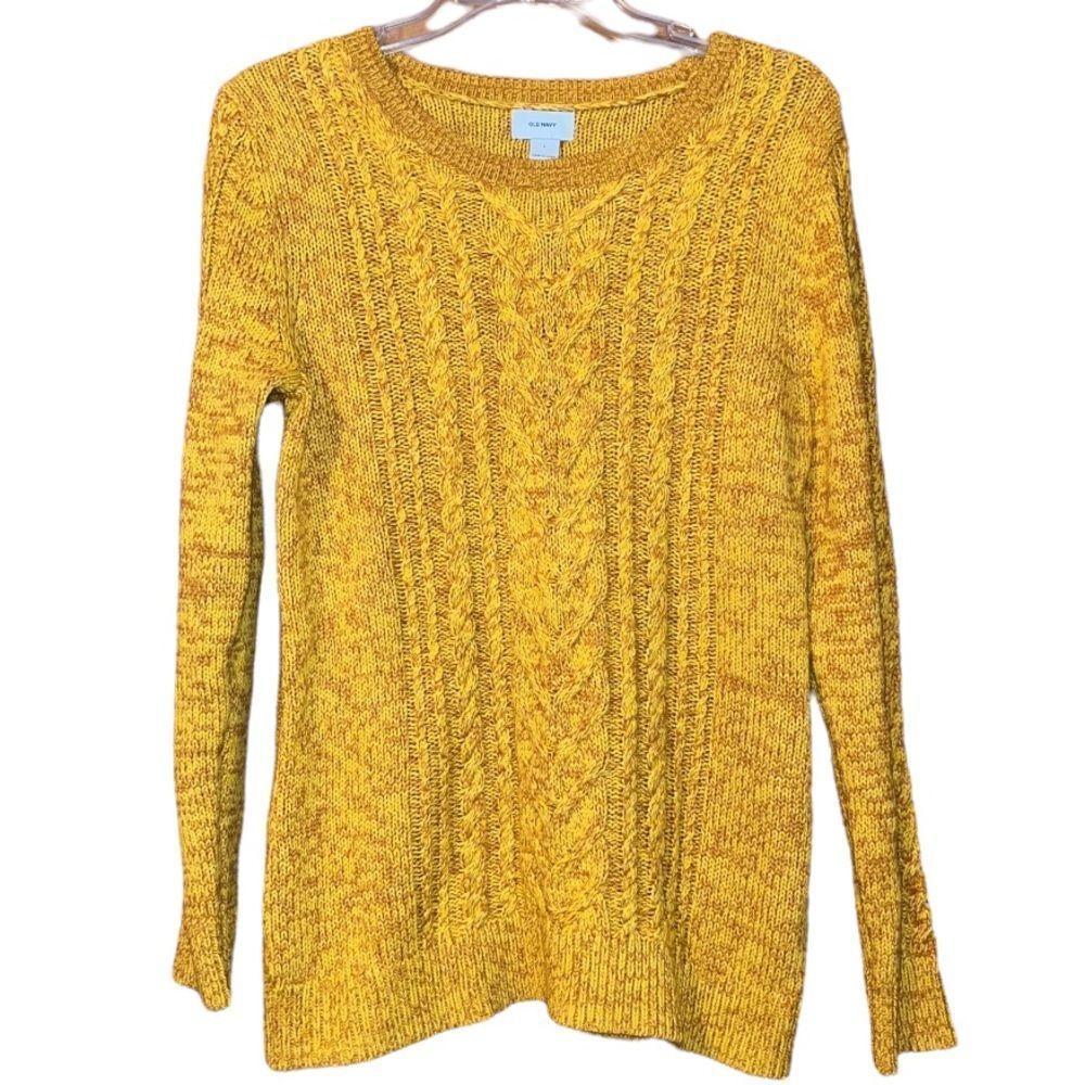 Old Navy squash colored cable knit sweater - Picture 3 of 12